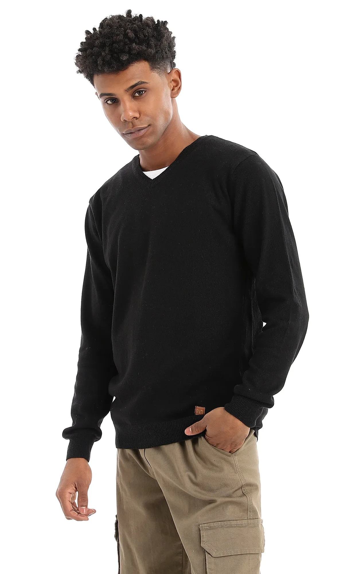 41913 Winter V-Neck Black Basic Pullover