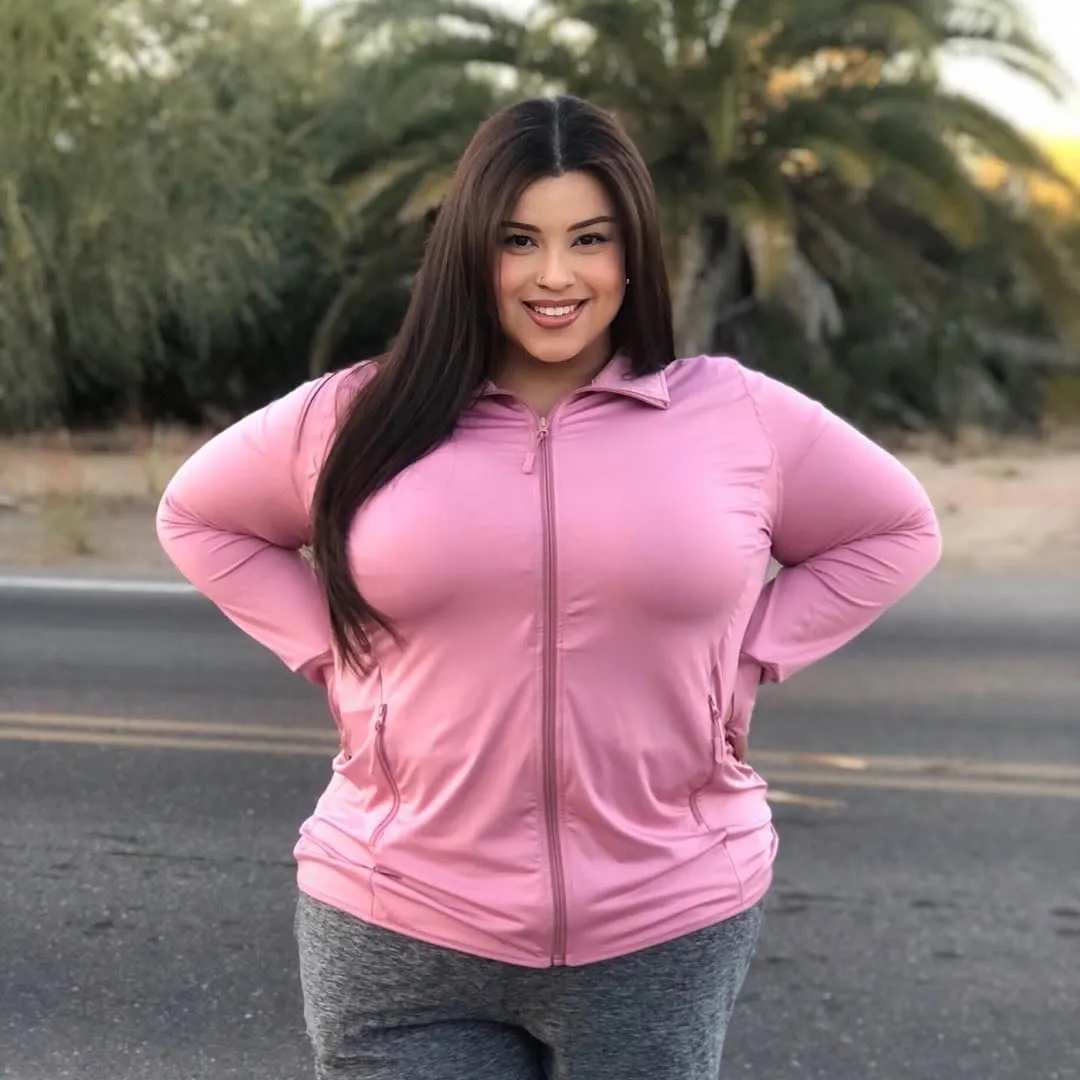 COOTRY Women's Plus Size Athletic Jackets Zip Up Lightweight Workout Running Track Jackets with Thumb Holes