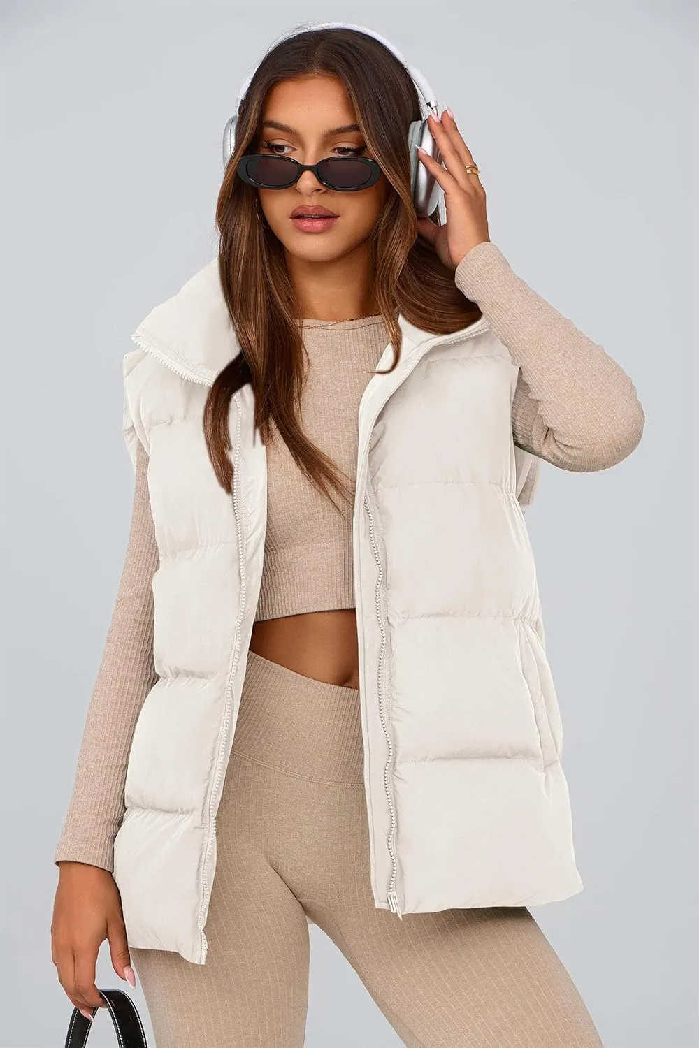 PRETTYGARDEN Women's Puffer Jacket Vests Casual Sleeveless Stand Collar Zip Up Coats Warm Winter Outerwear