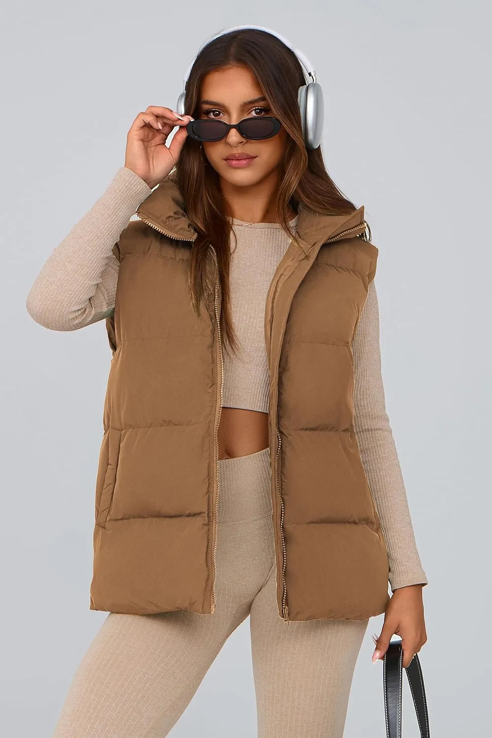 PRETTYGARDEN Women's Puffer Jacket Vests Casual Sleeveless Stand Collar Zip Up Coats Warm Winter Outerwear