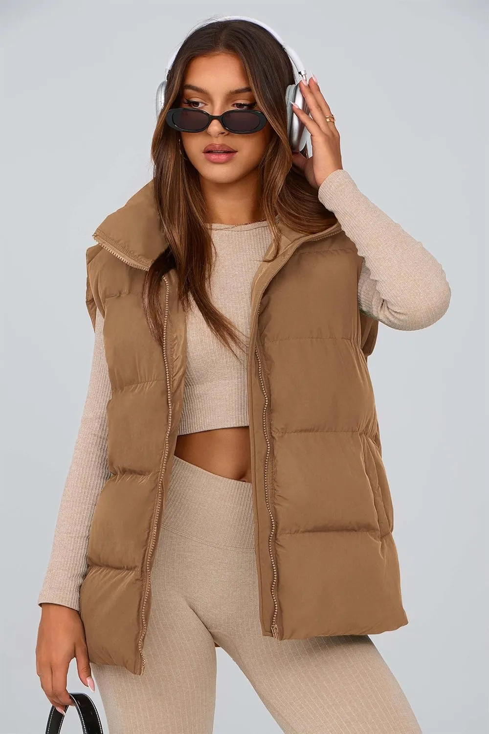 PRETTYGARDEN Women's Puffer Jacket Vests Casual Sleeveless Stand Collar Zip Up Coats Warm Winter Outerwear